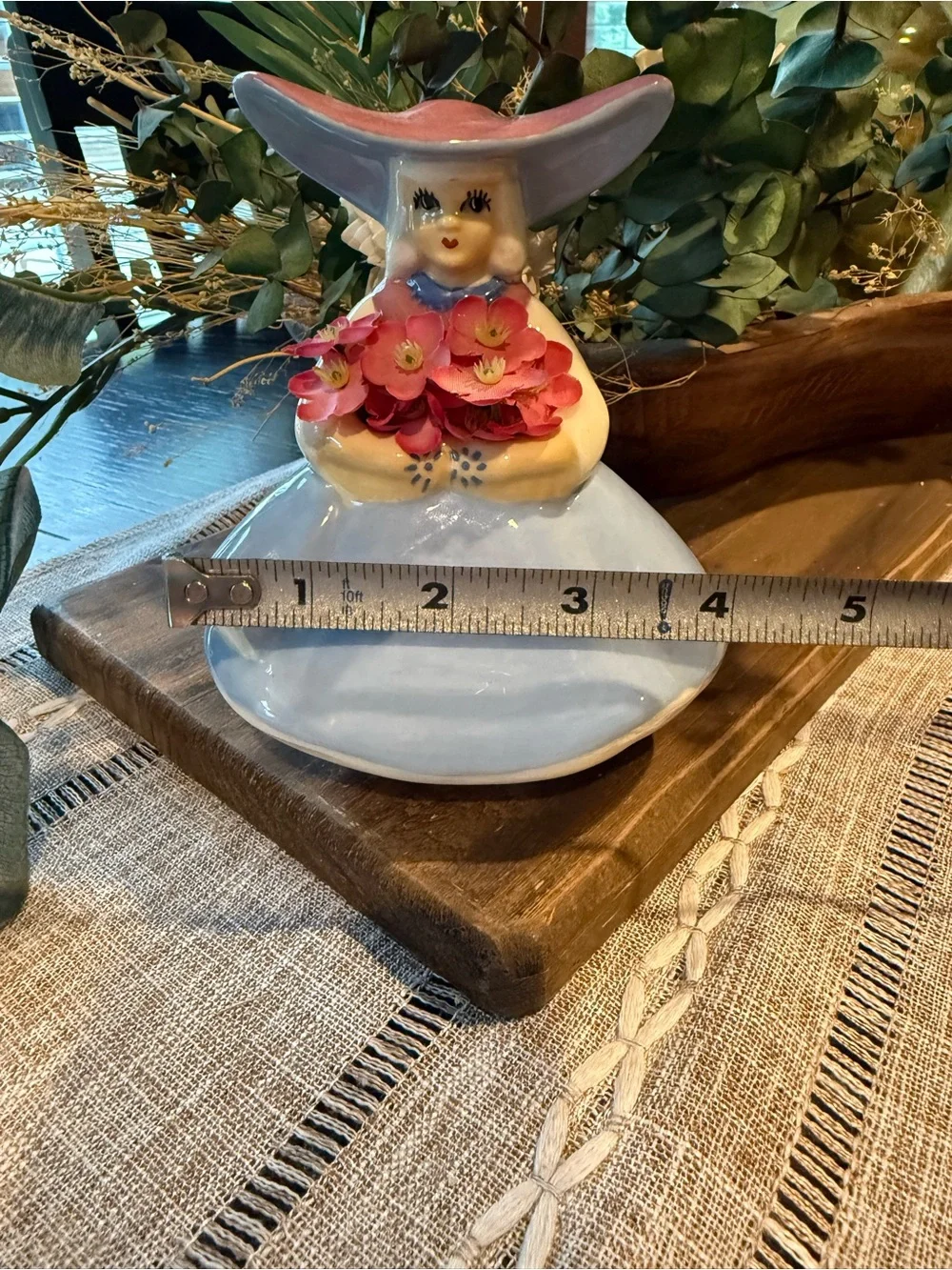 Vintage Dutch Girl Flower Bud Vase Goldammer California Pottery 6in Kitschy MCM